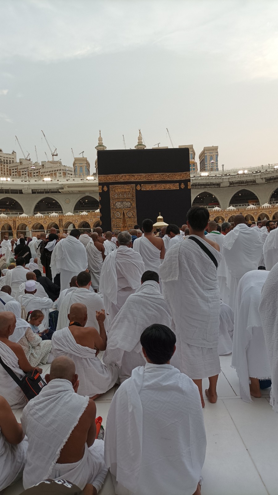 Izzati Tour & Travel